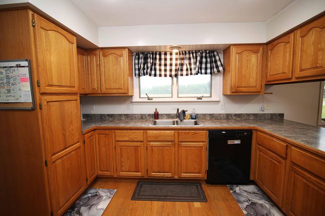 53240 Hemlock Lake Rd, House other with 4 bedrooms, 3 bathrooms and null parking in Marcellus MI | Image 8