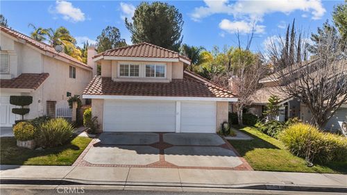 22428 Georgia Ln, Saugus, CA, 91350-4322 | Card Image