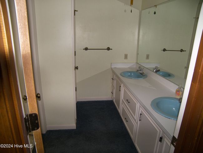11515 W Old Spring Hope Rd, House other with 4 bedrooms, 3 bathrooms and 2 parking in Spring Hope NC | Image 13