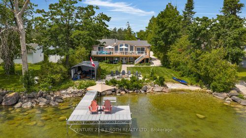 95 Lakeshore Rd E, Oro Medonte, ON, L0L2E0 | Card Image