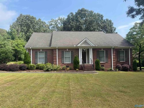 109 Simmons Dr Se, Owens Cross Roads, AL, 35763-5706 | Card Image