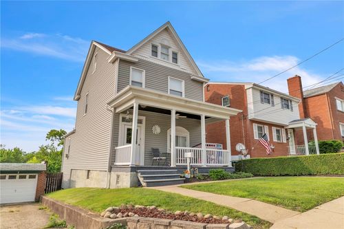 154 Sceneridge Ave, Brentwood, PA, 15227-2738 | Card Image