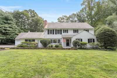 215 Leroy Avenue, House other with 5 bedrooms, 3 bathrooms and null parking in Darien CT | Image 1