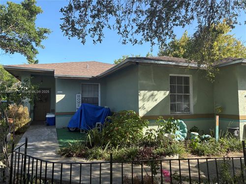 1950 Nw 4th Ct, Pompano Beach, FL, 33069-2735 | Card Image