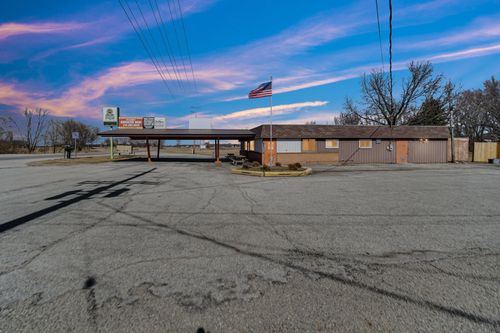 508 N Us Highway 421, Medaryville, IN, 47957-8145 | Card Image