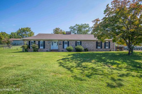7312 Glastonbury Rd, Knoxville, TN, 37931-1815 | Card Image