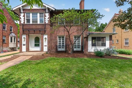 7437 Somerset Avenue, Clayton, MO, 63105 | Card Image