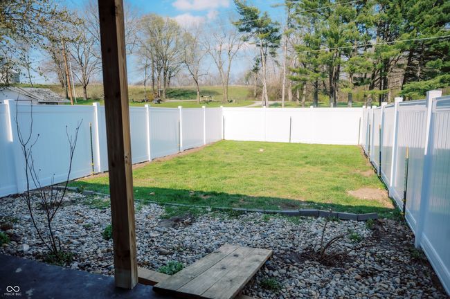 view of yard featuring a fenced backyard | Image 11