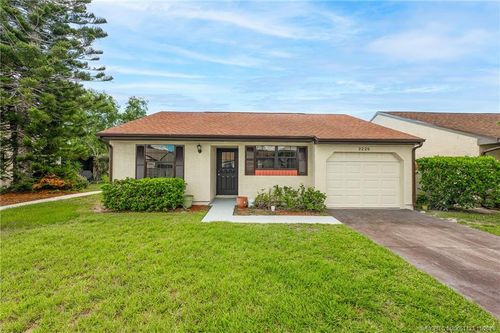 2229 Se Brekenridge Cir, Port Saint Lucie, FL, 34952-8137 | Card Image