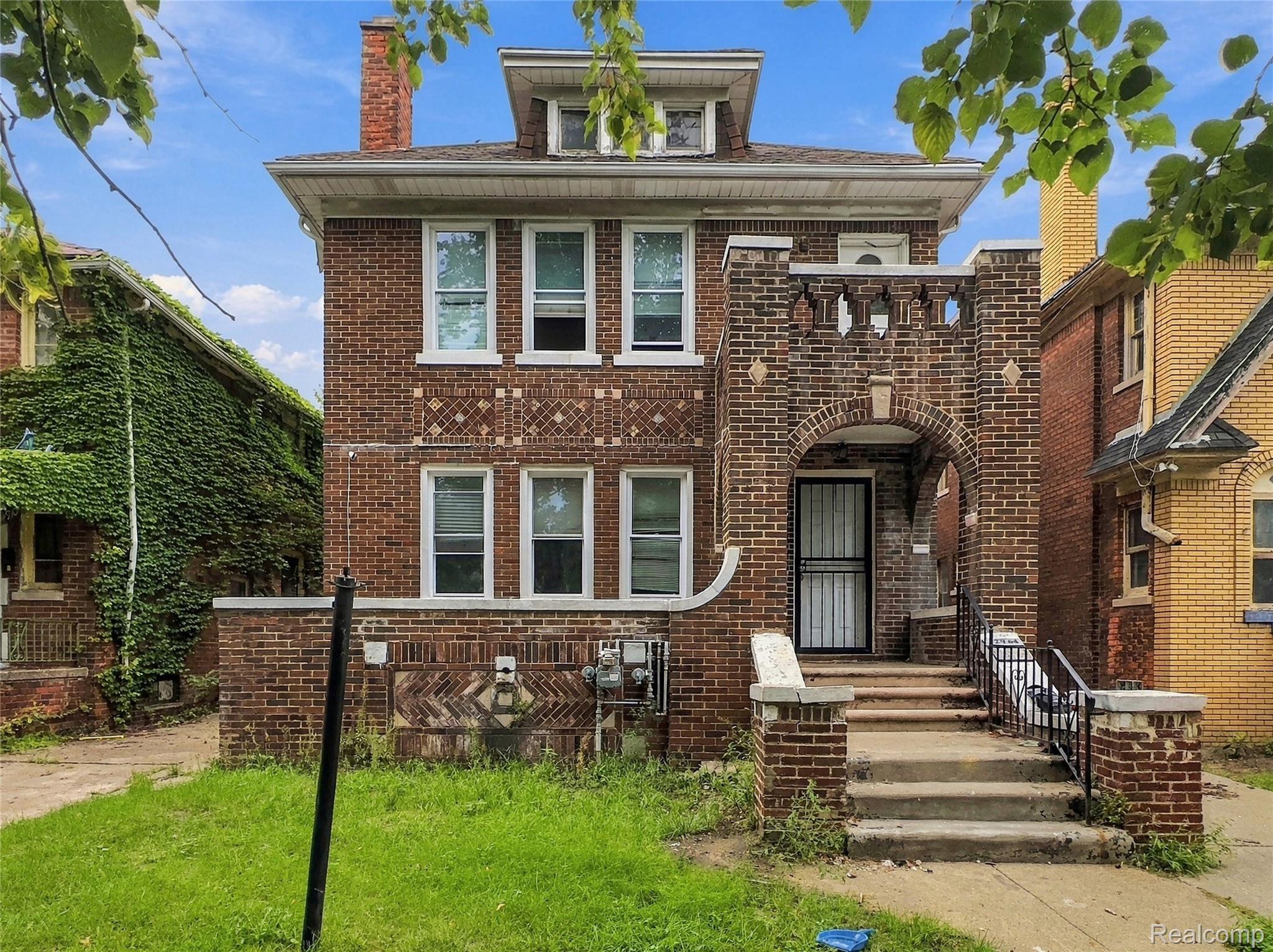 Residential Income in Detroit