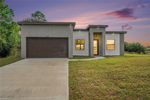 3013 4th St Sw, Lehigh Acres, FL, 33976-2587 | Card Image