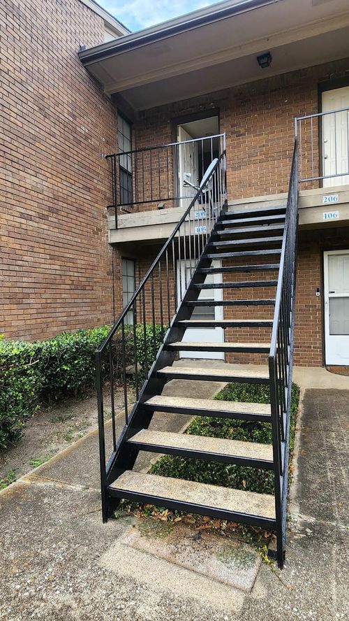 apt-205-4456 Chaha Rd, Garland, TX, 75043-4444 | Card Image