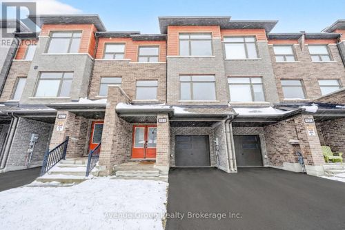 919 Isaac Phillips Way, Newmarket, ON, L3X0M7 | Card Image