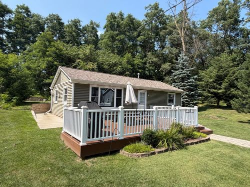 63166 Lakeshore Dr, Dowagiac, MI, 49047-8970 | Card Image