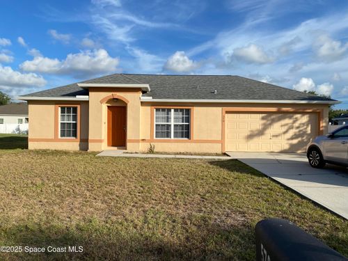570 Nackman Rd Nw, PALM BAY, FL, 32907-2805 | Card Image