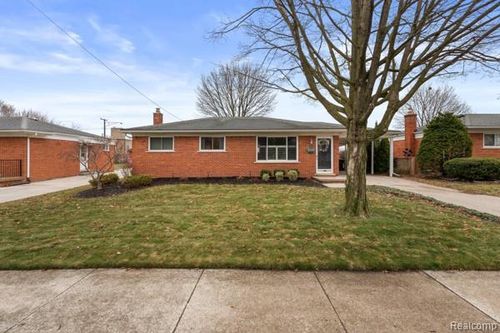 1165 Fairground St, Plymouth, MI, 48170-1908 | Card Image