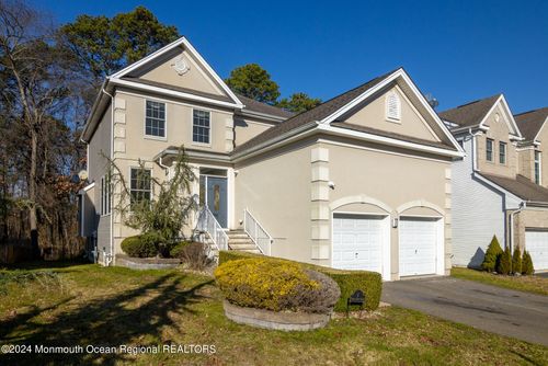 4 Timber Grove Ct, Old Bridge, NJ, 08857-3571 | Card Image