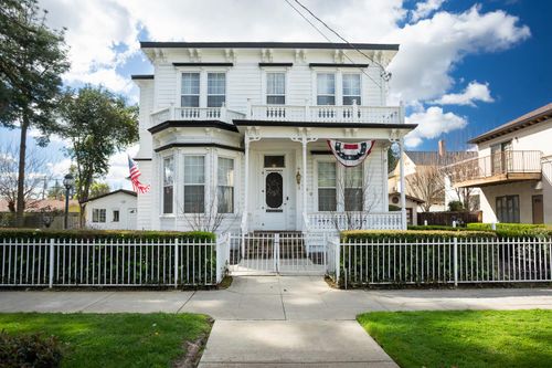 422 2nd St, Yuba City, CA, 95991-5503 | Card Image