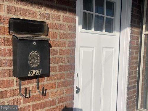 933 Lansdowne Ave, CAMDEN, NJ, 08104-1515 | Card Image