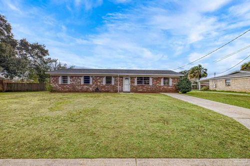 7115 Peninsula Dr, Pensacola, FL, 32526-3613 | Card Image