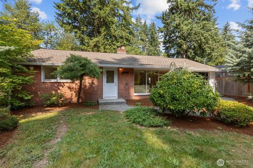 13523 23rd Pl Ne, Seattle, WA, 98125-3324 | Card Image
