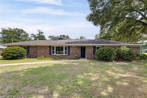 49 Plateau Ave W, Satsuma, AL, 36572-2243 | Card Image