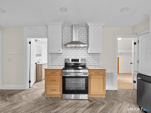 3-821 State Street, New Haven, CT, 06511 | Card Image