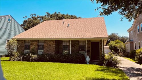 641 Jefferson Heights Ave, Jefferson, LA, 70121-1108 | Card Image