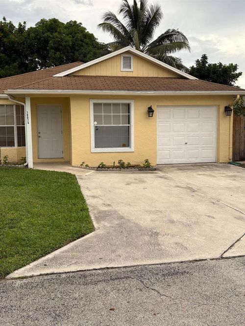 10076 Boynton Place Cir, Boynton Beach, FL, 33437-2610 | Card Image