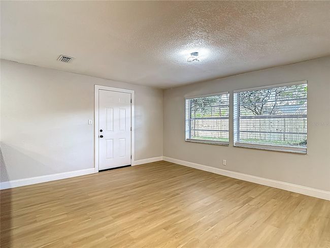 4202 W Bay Vista Ave, House other with 4 bedrooms, 2 bathrooms and null parking in TAMPA FL | Image 17