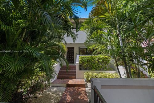 2-2600 Cardena St, Coral Gables, FL, 33134-5601 | Card Image
