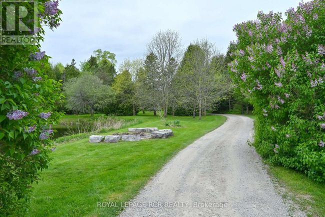 2093 Con Rd 5, House other with 3 bedrooms, 4 bathrooms and 12 parking in Adjala-Tosorontio (Loretto) ON | Image 36