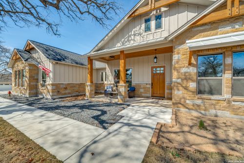 113 Hondo Vis, La Vernia, TX, 78121-0178 | Card Image