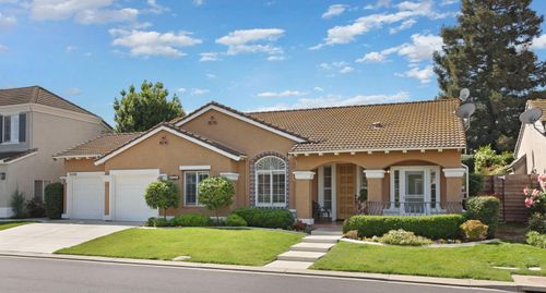 3220 New London Lane, Modesto, CA, 95355 | Card Image