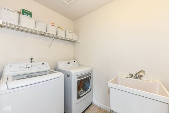 12142 Enmore Park, House other with 4 bedrooms, 5 bathrooms and null parking in Fishers IN | Image 26