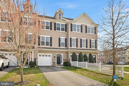 1302 Carrick Ct, MIDDLETOWN, DE, 19709-9967 | Card Image