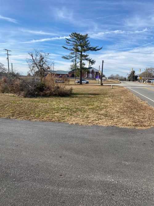 1899 Gap Creek Rd, Greer, SC, 29651 | Card Image