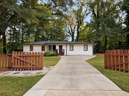 1558 Alverado Way, Decatur, GA, 30032-2915 | Card Image