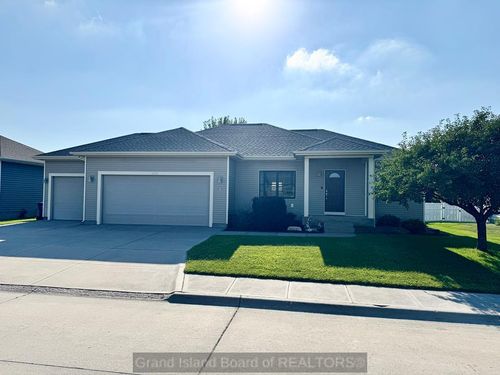 1128 Sagewood Ave, Grand Island, NE, 68803-4988 | Card Image