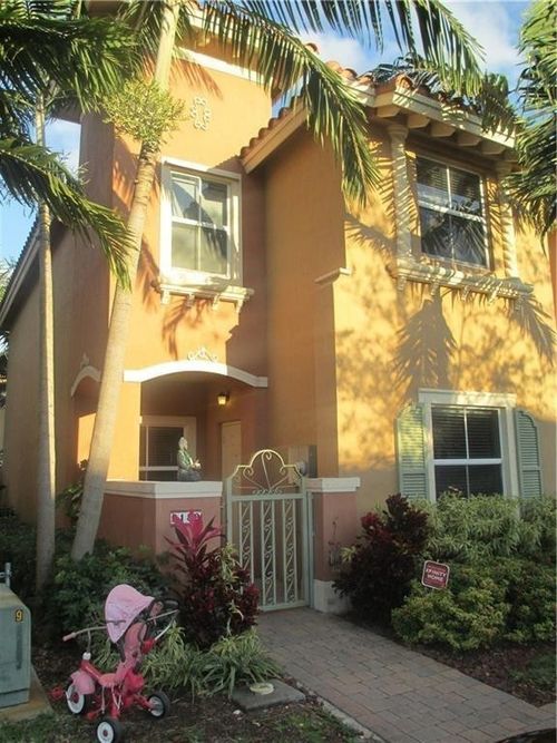 401-2159 Siena Ter, Hollywood, FL, 33021-3849 | Card Image