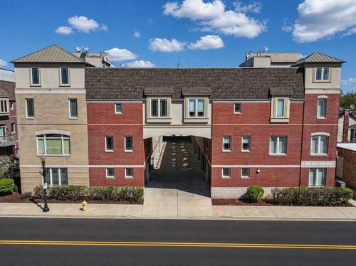 103-922 Warren Ave, Downers Grove, IL, 60515-3896 | Card Image