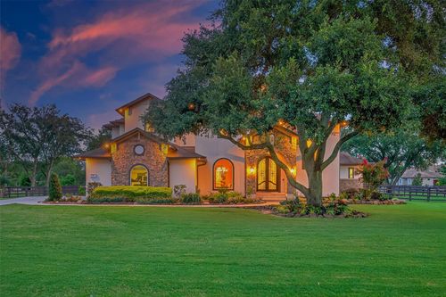 14 Royal King Rd, Tomball, TX, 77377-4053 | Card Image