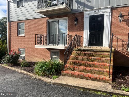 a-1423 Dandridge St, FREDERICKSBURG, VA, 22401-5357 | Card Image
