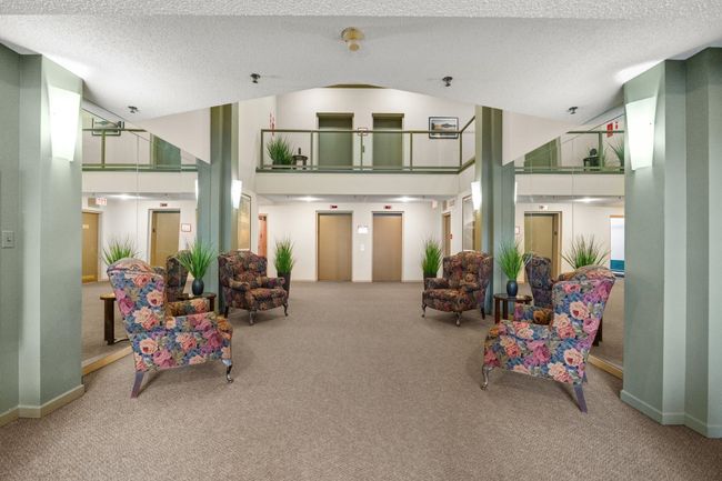 Interior space | Image 6