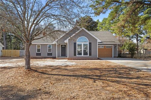 149 E Twelve Oaks Rd, Raeford, NC, 28376-9603 | Card Image