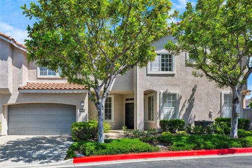 2315 Cascade, Tustin, CA, 92782-1039 | Card Image