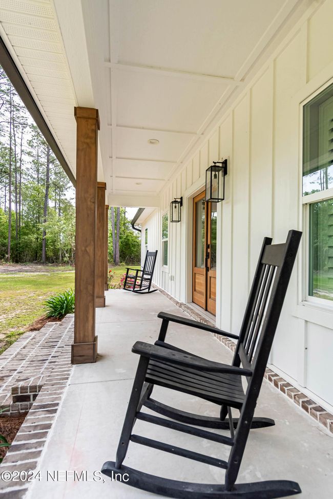 7052 Cottontail Ln, House other with 4 bedrooms, 3 bathrooms and null parking in GLEN ST. MARY FL | Image 9