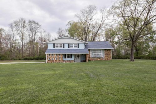 584 Trinton Circle, Bedford, IN, 47421-7556 | Card Image