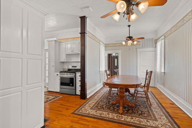 711 E Morgan St, House other with 6 bedrooms, 3 bathrooms and null parking in Boonville MO | Image 31