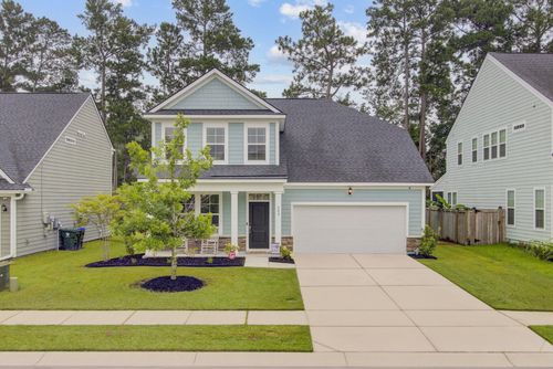 608 S Pointe Blvd, Summerville, SC, 29483-5291 | Card Image